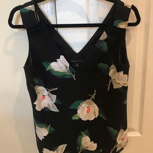 Banana Republic sleeveless floral blouse